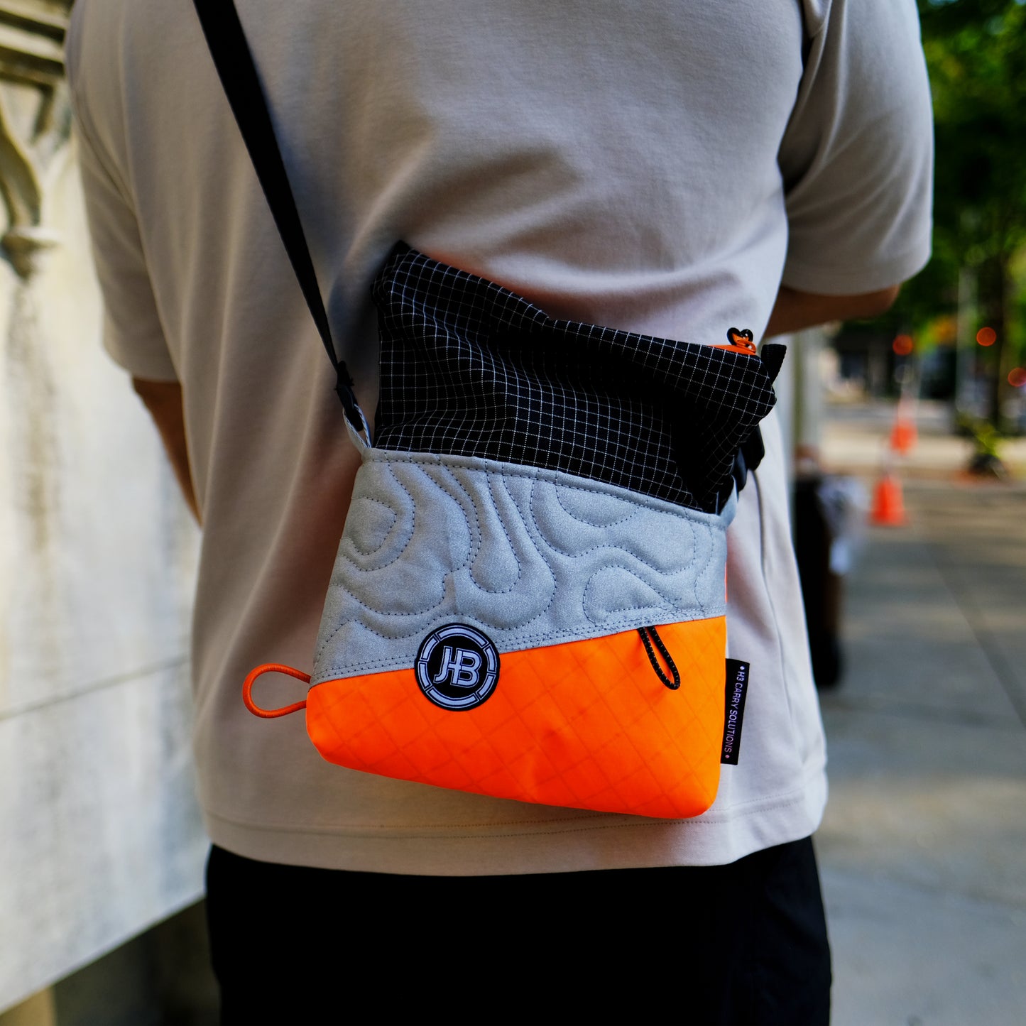 Topo Sling in HighViz Reflect