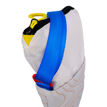 Topo Sling in Primary & White 001